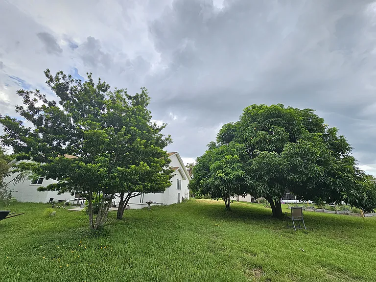 8201 Shay Lynn Ct — Photo 16