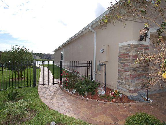3rd image of 16047 Garrett Grove Ct