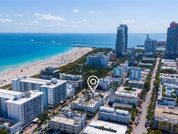 2nd image of 326 Ocean Dr APT 4