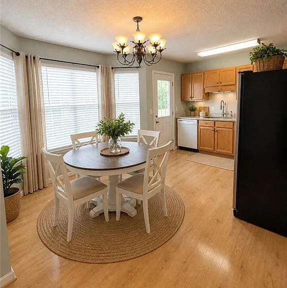 62 Kingston Pointe — Photo 4
