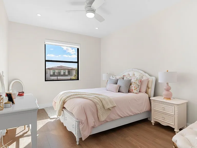 12510 Solana Bay Cir — Photo 30