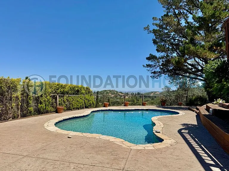 160 Kaden Dr — Photo 17