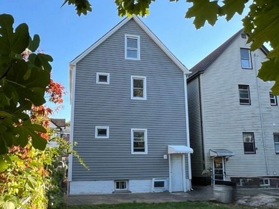 4th image of 42 Burgess Pl #1