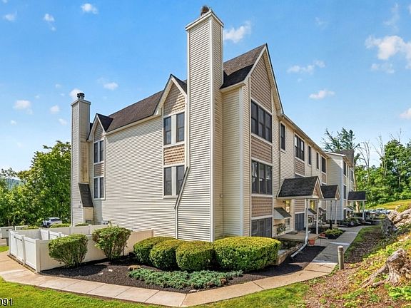 3rd image of 56 Portsmouth Ct #56
