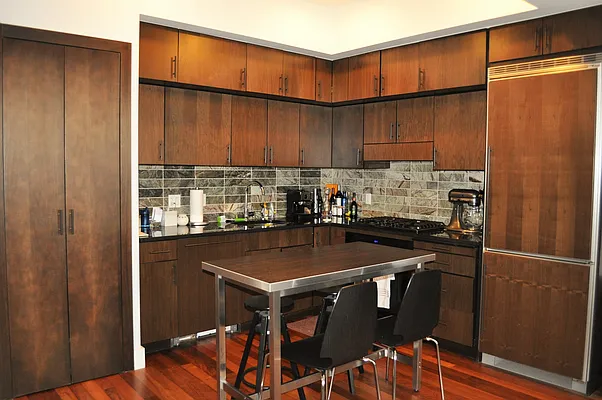 Rented by City Sense Realty | media 28