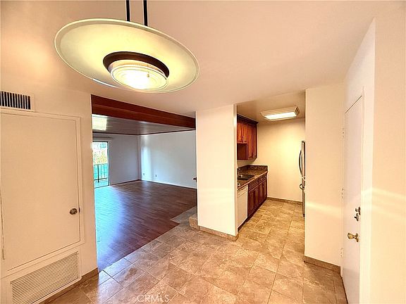 5th image of 5460 White Oak Ave Unit E228