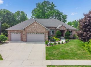 877 Richborough Rd, Green Bay, WI 54313