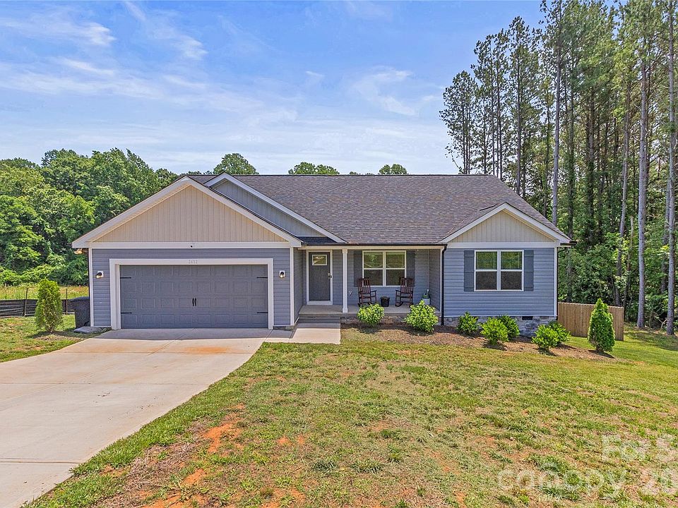 1st image of 2412 Mintew Cir