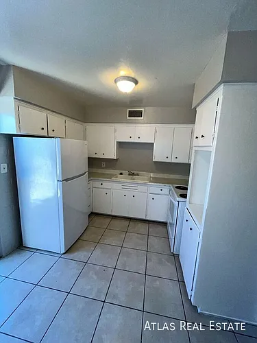 4838 E Culver St #2 Photo 1