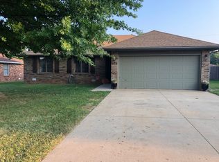 1131 W Whiteside St, Springfield, MO 65807
