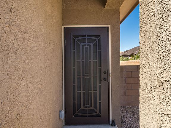 2nd image of 10919 Topacio St NW