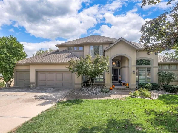 26455 W 110th St, Olathe, KS 66061