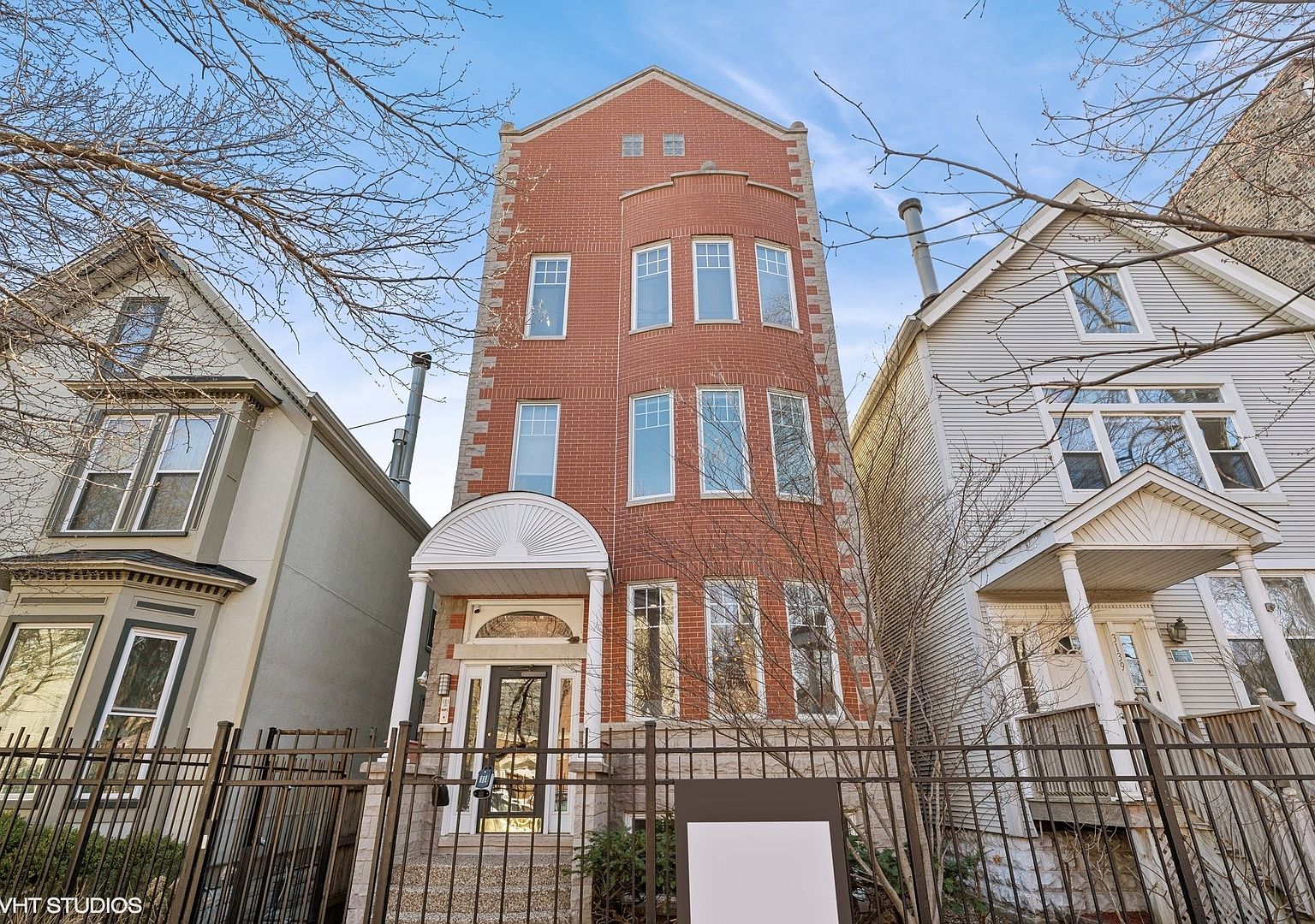 3141 N Racine Ave #1, Chicago, IL 60657 | Zillow