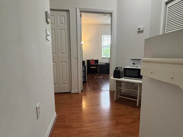 2941 Crestwood Ter #7204 — Photo 3