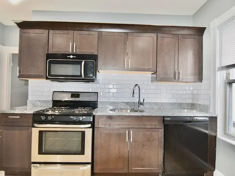 21 Treadway Rd #2 — Photo 3