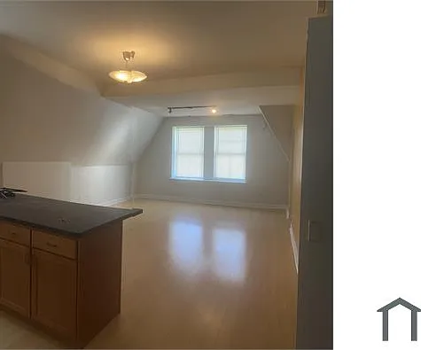10461 S Corliss Ave #3 — Photo 2