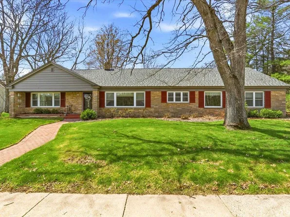 1251 WISCONSIN RIVER DRIVE, Port Edwards, WI 54469