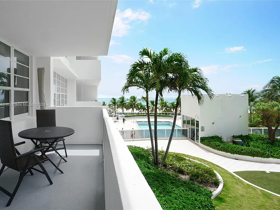 100 Lincoln Rd #436