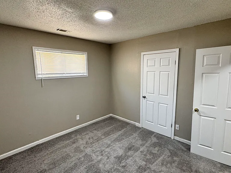 2434 Vollintine Ave — Photo 8
