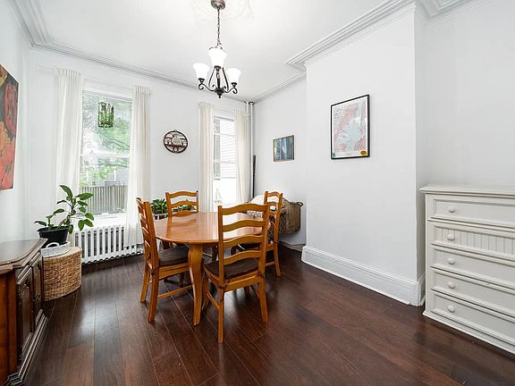 5th image of 203 Bowers St APT 1