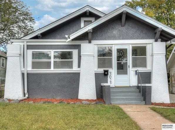3024 Arcadia Ave, Omaha, NE 68111
