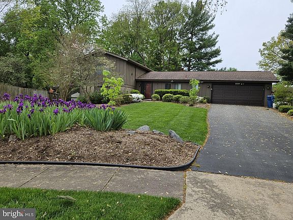 5th image of 12605 Denmark Dr