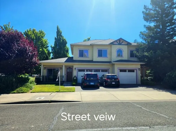 1109 Catherine Way #34, Grants Pass, OR 97526