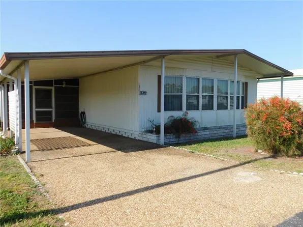 (undisclosed Address), Zephyrhills, FL 33541