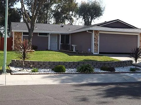 8335 Lancraft Dr photo 1