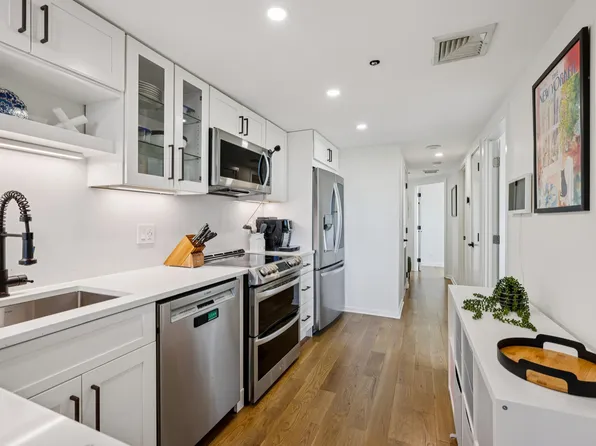 689 Luis M Marin Boulevard image 10 of 46