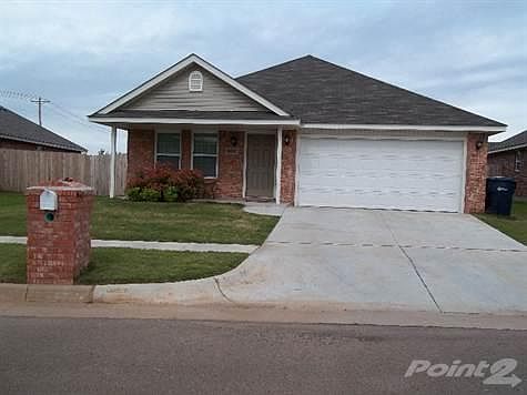 8201 Sunny Pointe Front