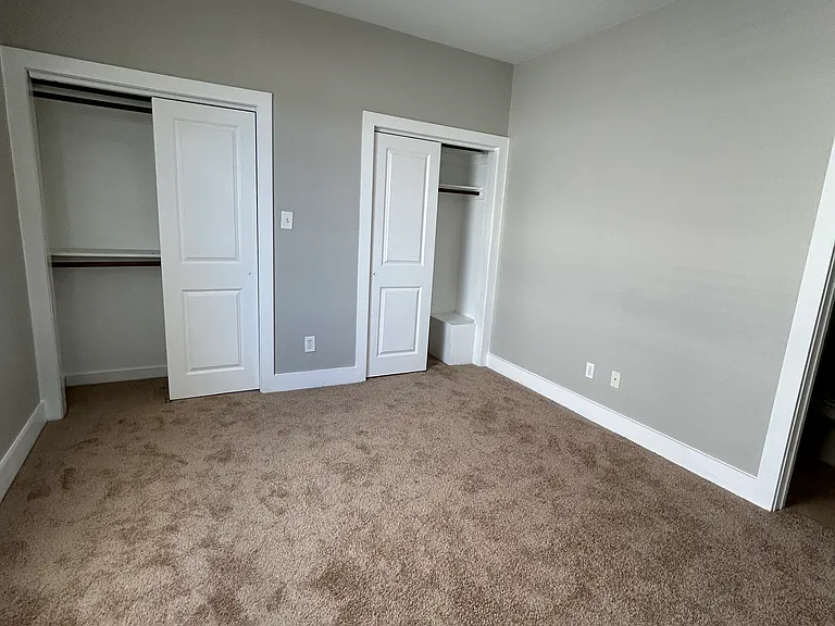 5711 Ross Ave #9 — Photo 16