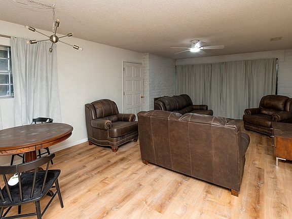 5th image of 2200 1/6 W Pierce St #B