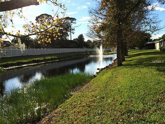 5th image of 533 Wekiva River Ct