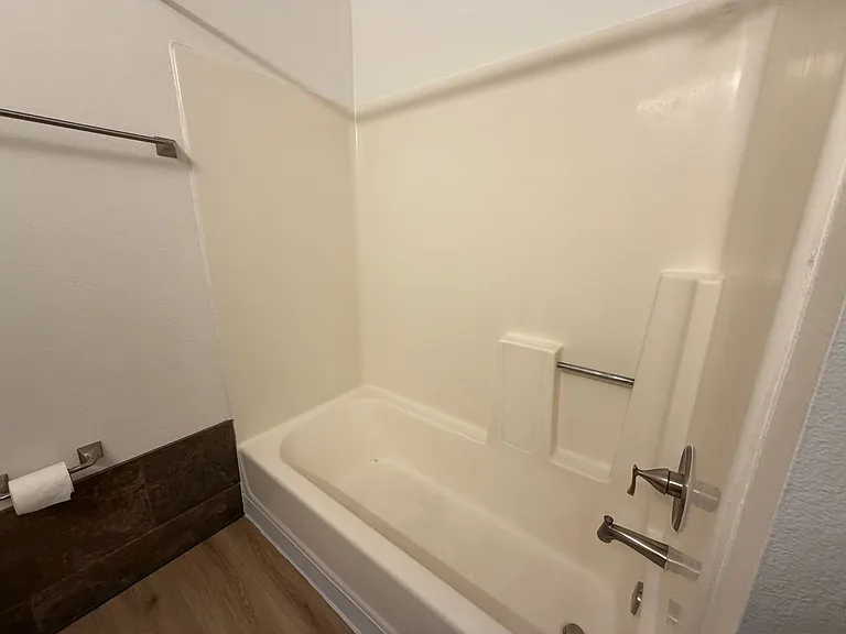 1307 Rufina Ln #4 — Photo 17