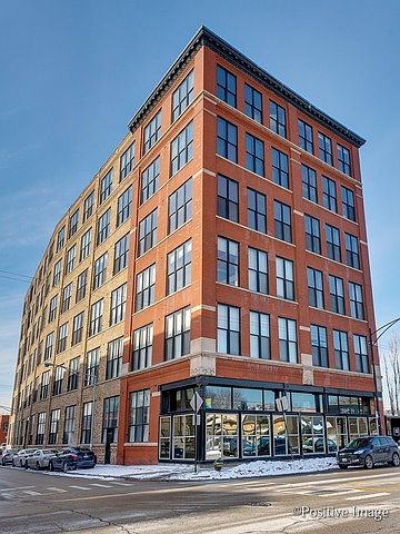 1st image of 1872 N Clybourn Ave APT 301