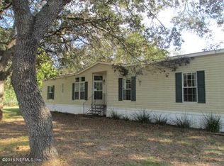 229 Thompson Ave, Interlachen, FL 32148