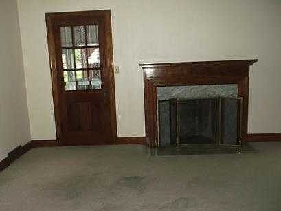 3rd image of 3939 Rush Blvd
