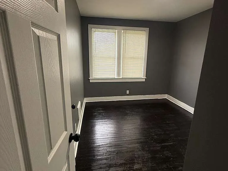 2676 Sturtevant St #3 — Photo 13