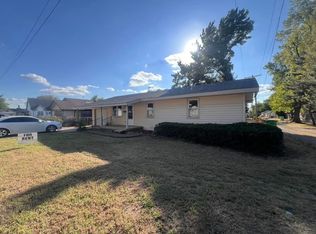320 S Carson St, Cherryvale, KS 67335