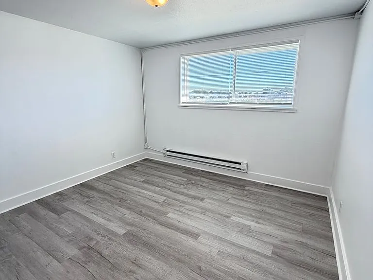 6379 Arnold Dr NE — Photo 22