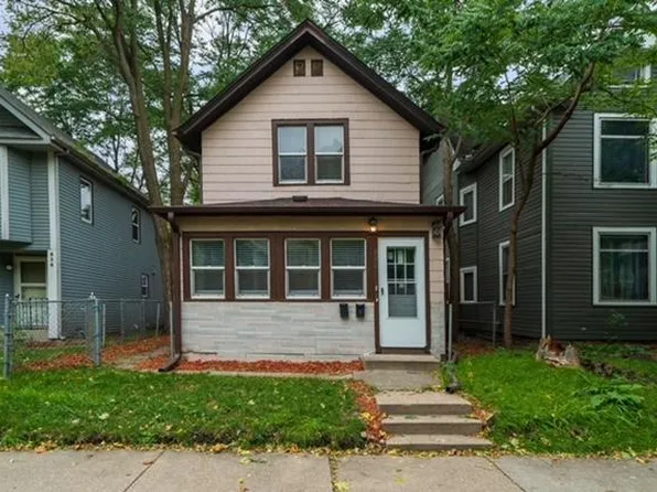 640 Van Buren St NE, Minneapolis, MN 55413