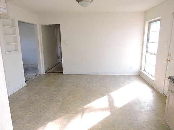 4th image of 6716 Marla Dr