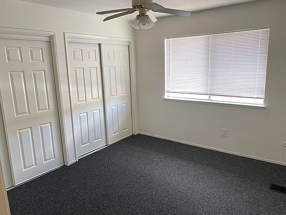 5th image of 1923-1933 Shadowbrook Dr #1923-A