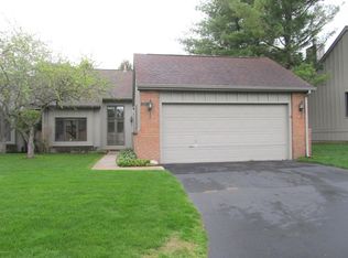 217 Raintree Cir, Kalamazoo, MI 49006