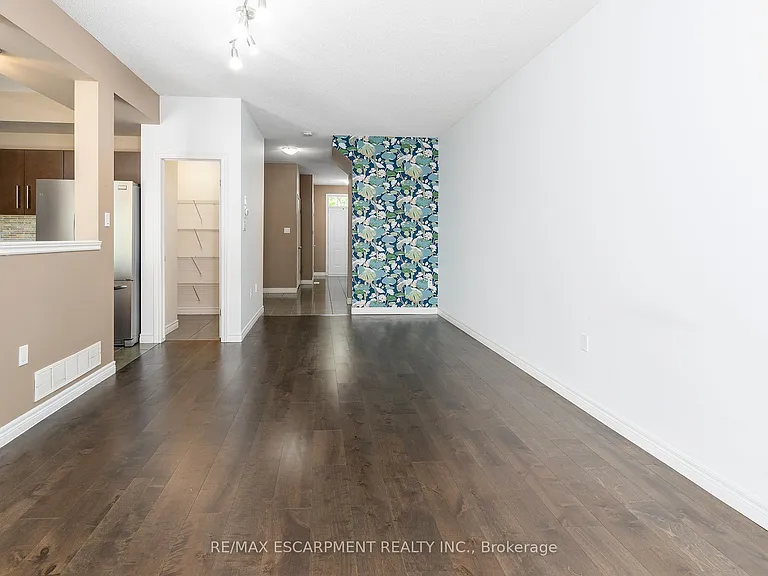 84 Myers Ln — Photo 4