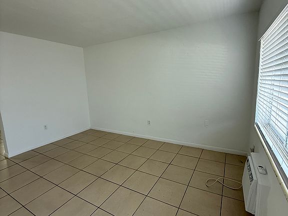 2nd image of 1101 Euclid Ave #7