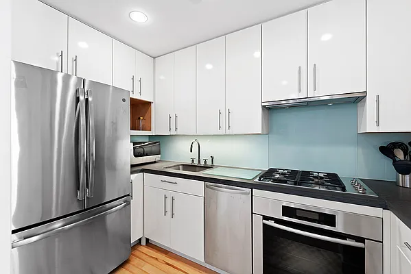 Rented by Corcoran | media 4