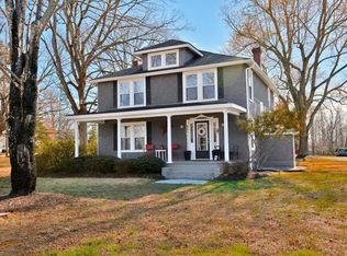 8831 N Five Forks Rd, Amelia Court House, VA 23002