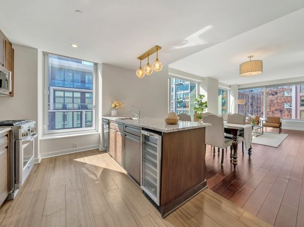 1000 Avenue At Port Imperial APT 602, Weehawken, NJ 07086